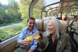 Rocky Mountaineer Gold Leaf Service Images